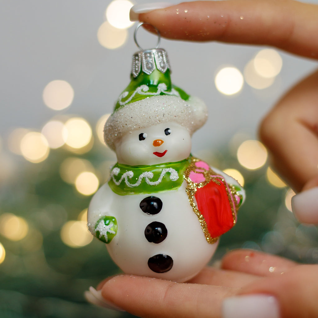 Smiling Snowman Christmas glass ornament, Handmade Christmas figurines, Collectible Christmas decor, home decoration, Christmas gift 2025