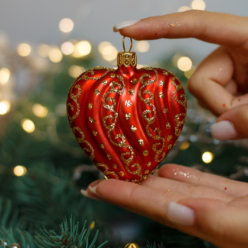 Romantic Heart Christmas glass ornament, Handmade Christmas figurines, Collectible Christmas decor, home decoration, Christmas gift 2025 (Copy) ChristmasboxStore