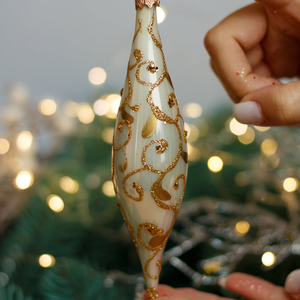 Icicle Christmas glass ornament, Handmade Christmas figurines, Collectible Christmas decor, home decoration, Christmas gift 2025