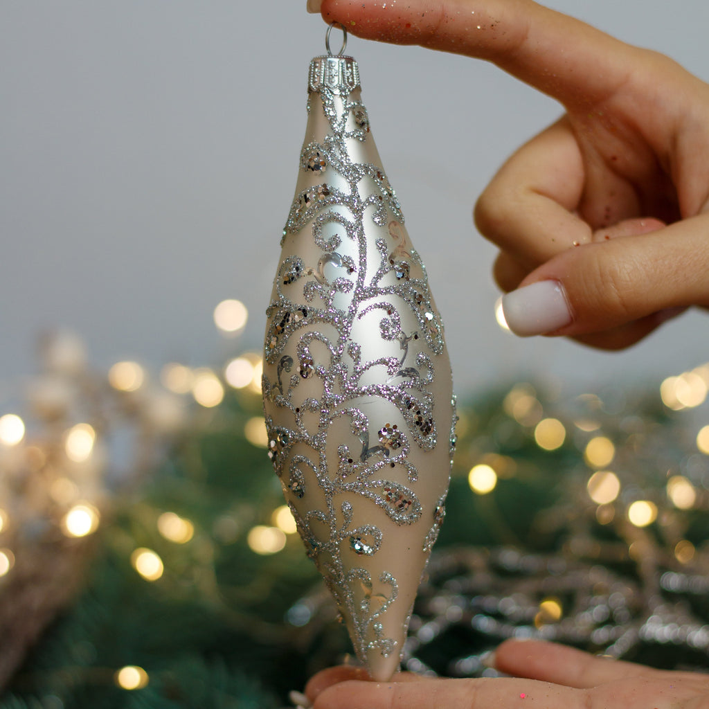 Icicle Christmas glass ornament, Handmade Christmas figurines, Collectible Christmas decor, home decoration, Christmas gift 2025