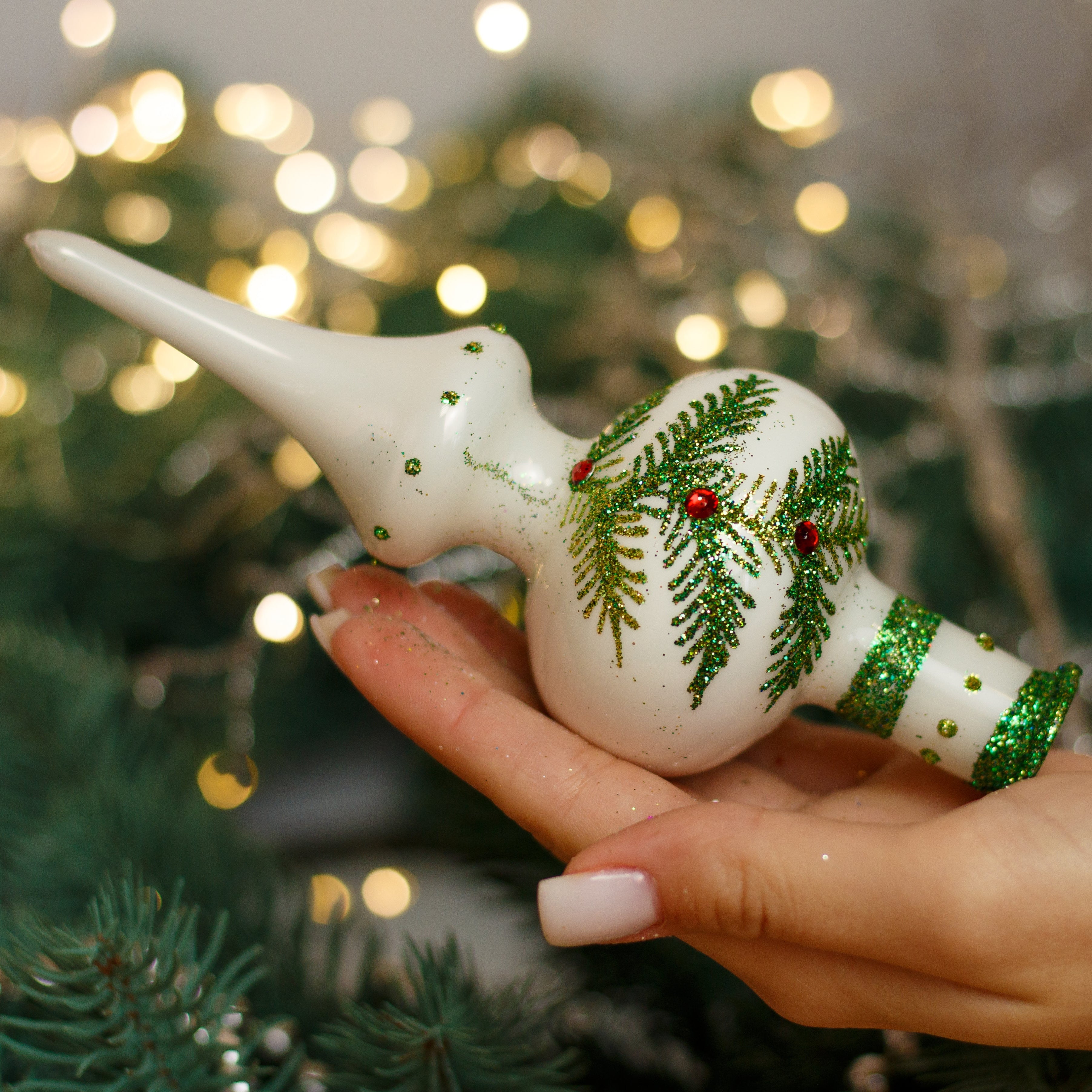 Glass Christmas Tree Topper - 26 Cm Tall, 6 Cm Diameter, Matte Or Glossy White, Traditional Shape, 1 Piece