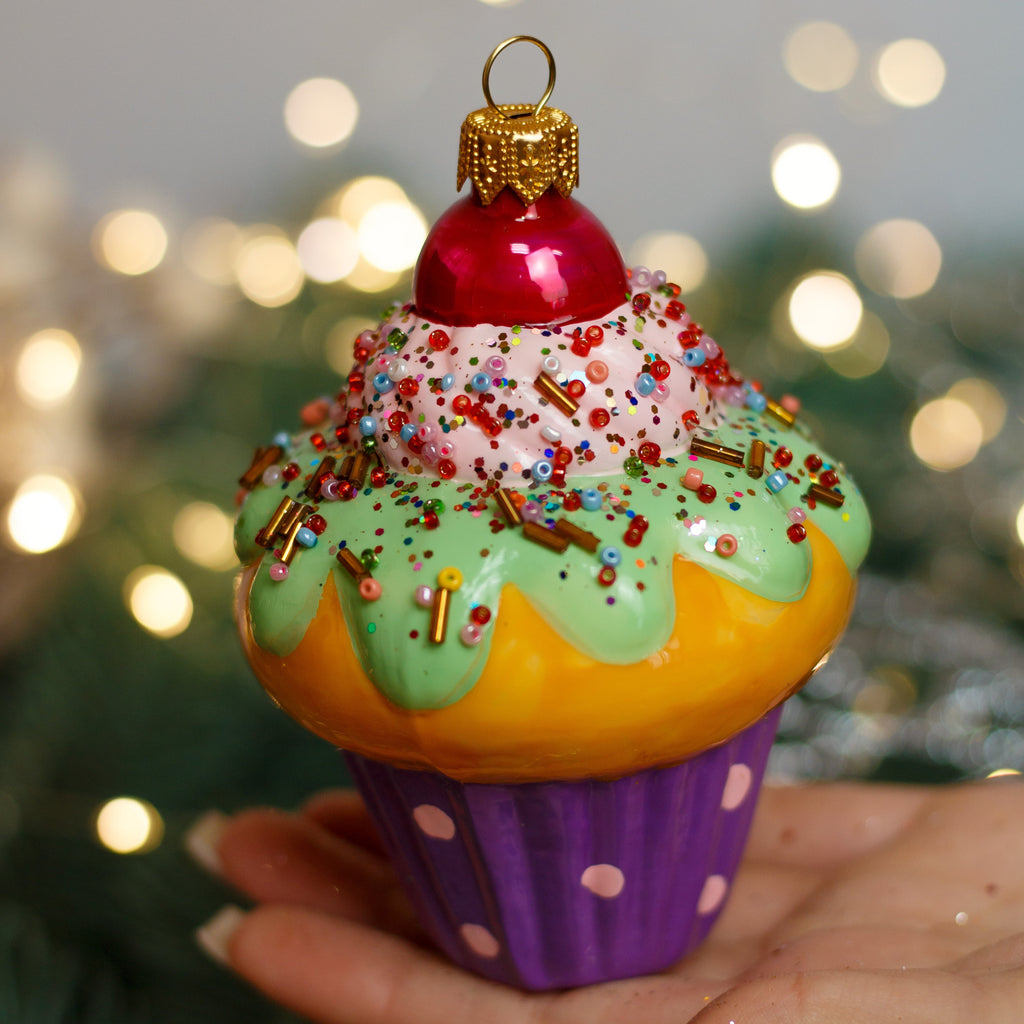 Cupcake Christmas glass ornament, Handmade Christmas figurines, Collectible Christmas decor, home decoration, Christmas gift 2025