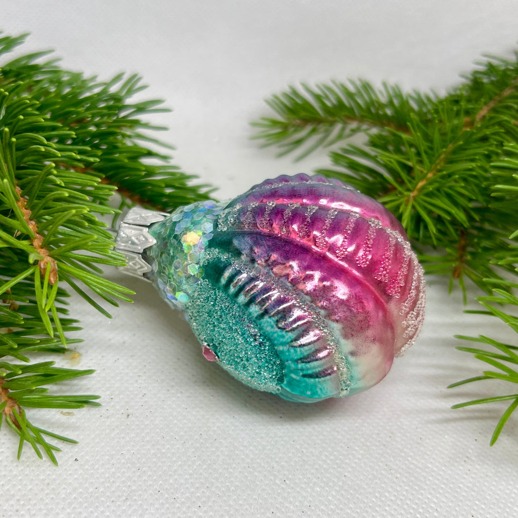 Shell Christmas glass ornament, Handmade Christmas figurines, Collectible Christmas decor, home decoration, Christmas gift 2025 