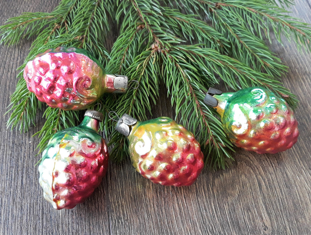 4 Antique glass Christmas ornaments1970s , vintage Christmas ChristmasboxStore
