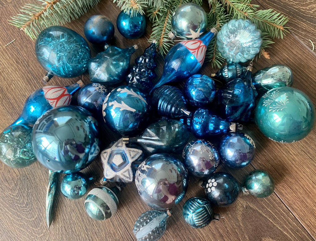 20 Assorted pale blue glass decor, 1970s, ornaments, vintage christmas, Retro ChristmasboxStore